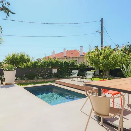 Villa Charming Renovated Provencal In Central Antibes